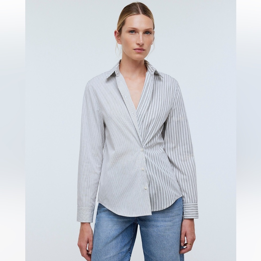 Madewell With-a-Twist Shirt in Signature Poplin